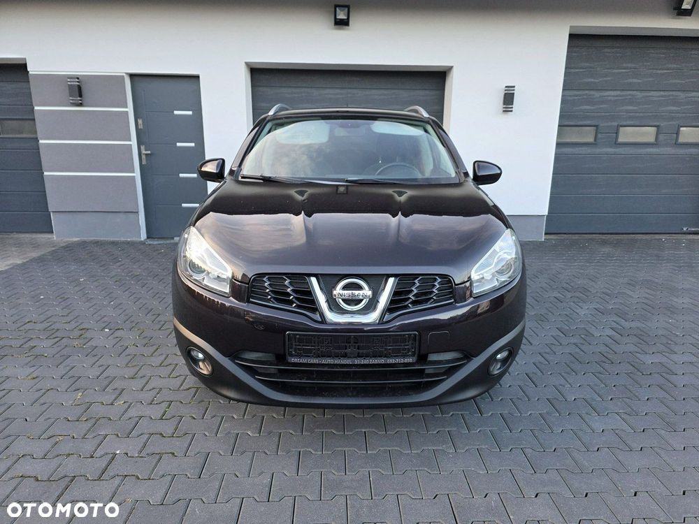 Nissan Qashqai - 2