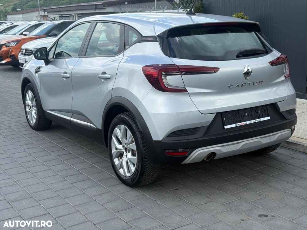 Renault Captur - 4