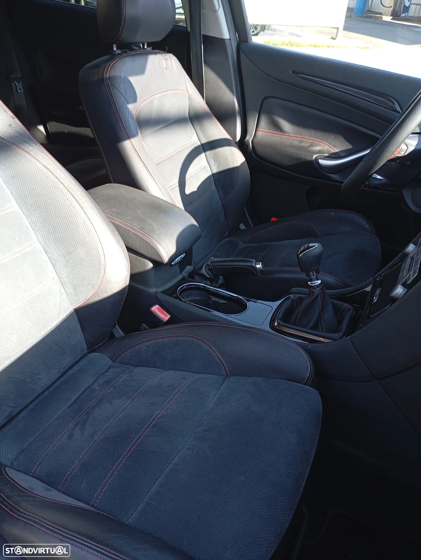 Ford Mondeo SW 2.2 TDCi Titanium S - 6