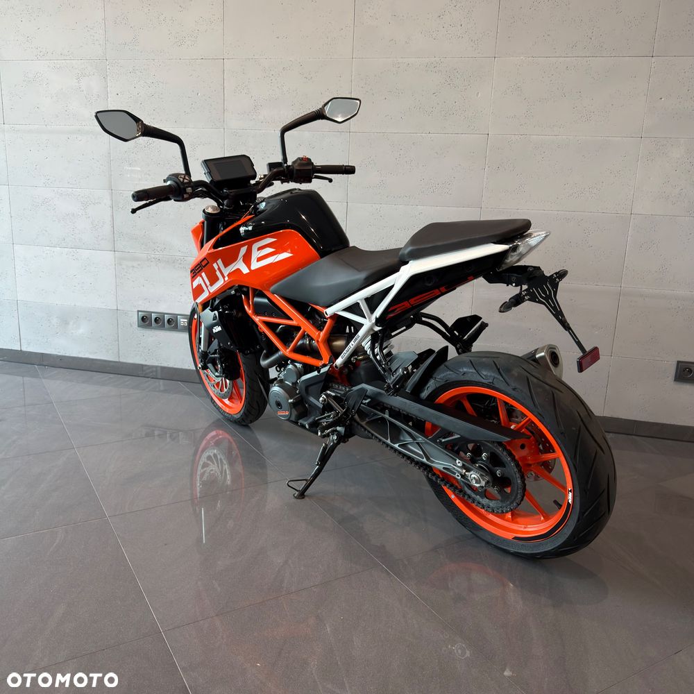 KTM Duke 390 - 9