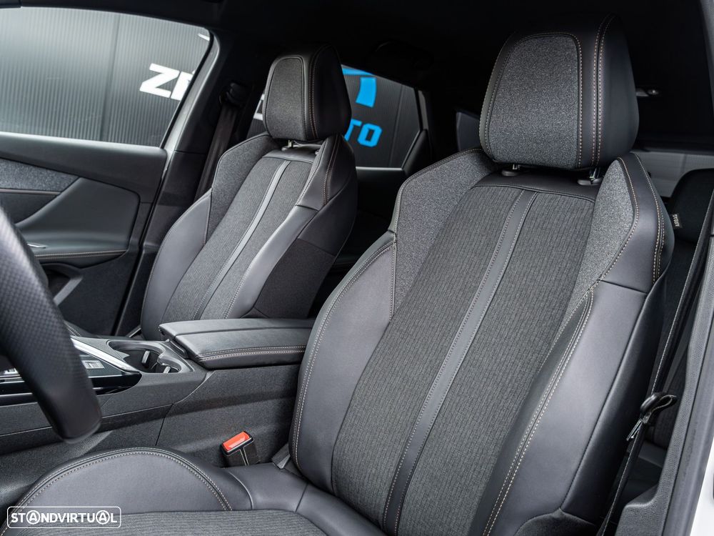 Peugeot 3008 1.5 BlueHDi GT Line EAT8 - 22