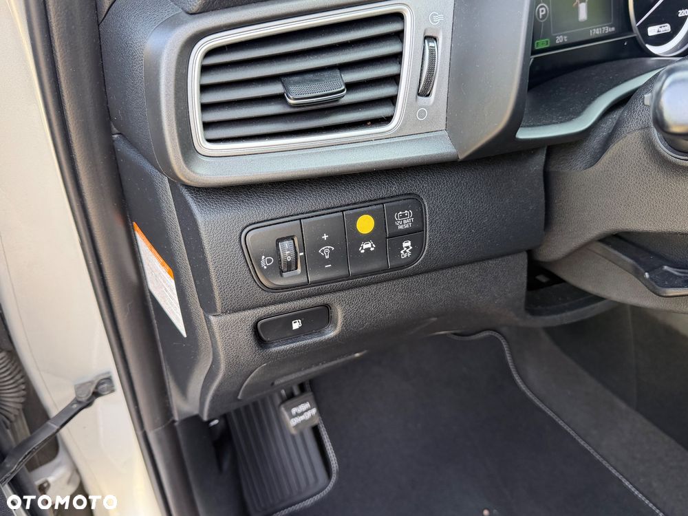 Kia Niro 1.6 GDI Hybrid XL - 12