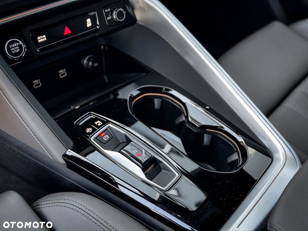 Audi Q5 Sportback - 18