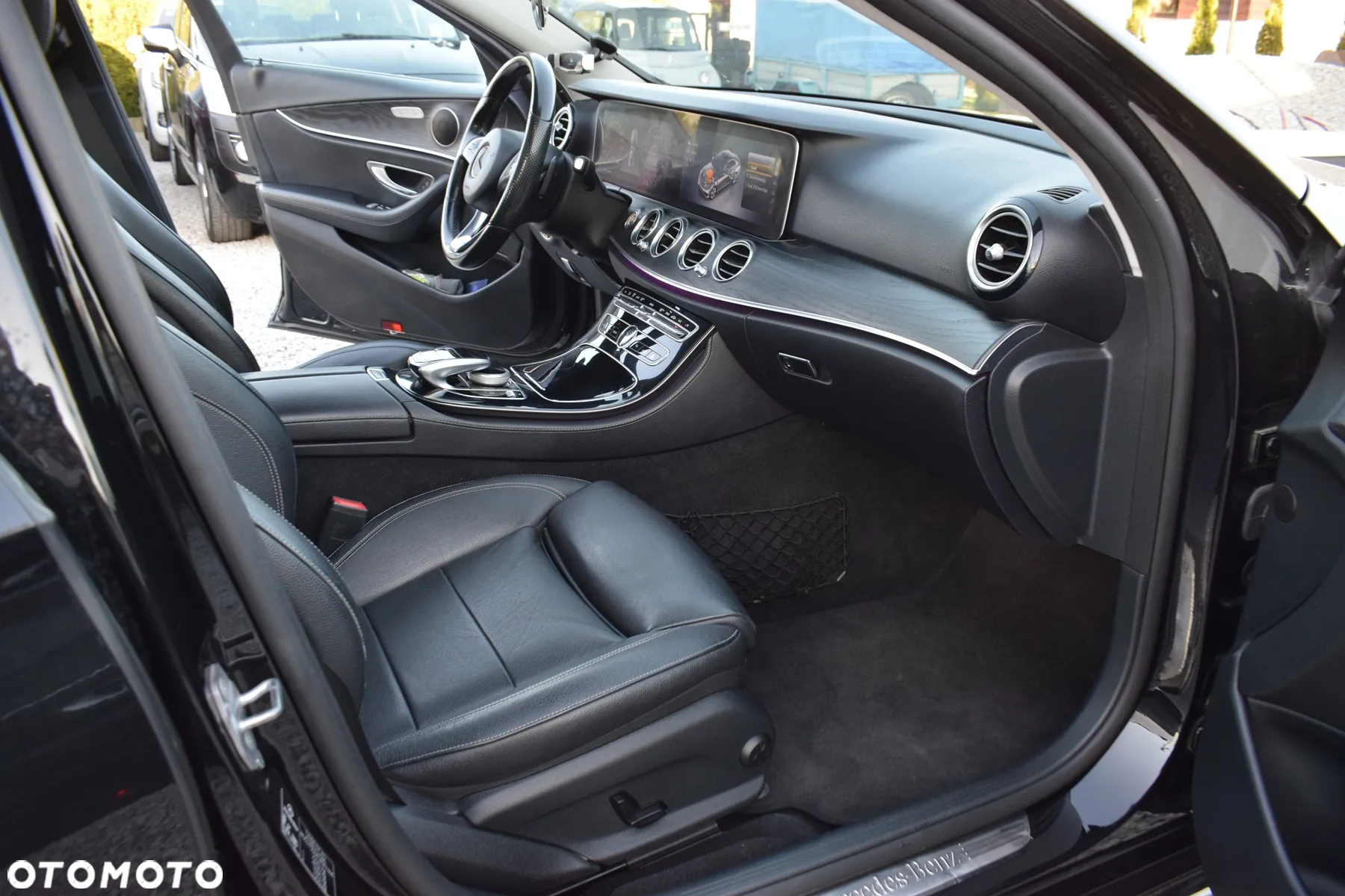 Mercedes-Benz Klasa E 220 d 9G-TRONIC Avantgarde - 11