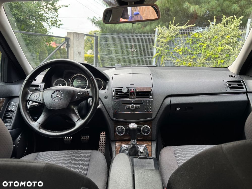 Mercedes-Benz Klasa C 200 Kompressor Elegance - 11