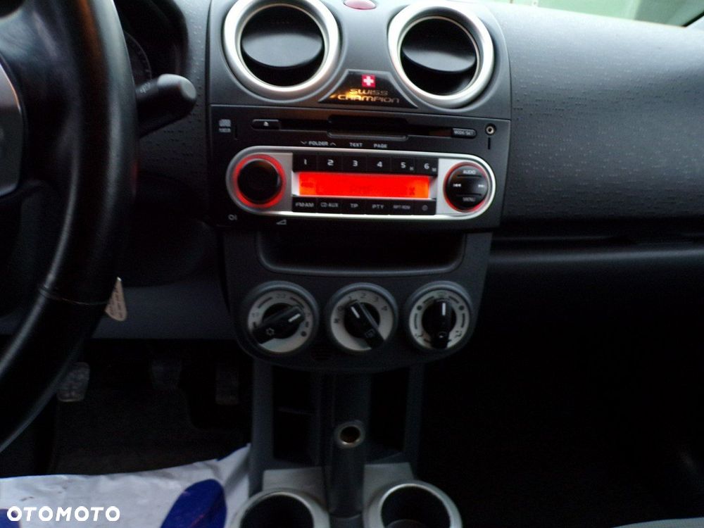 Mitsubishi Colt - 22