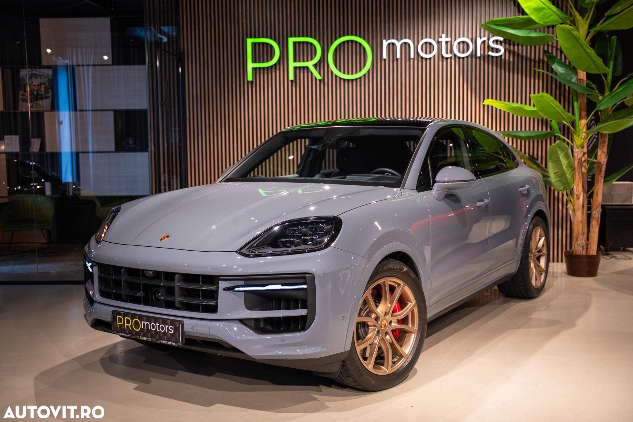 Porsche Cayenne Coupe S - 1