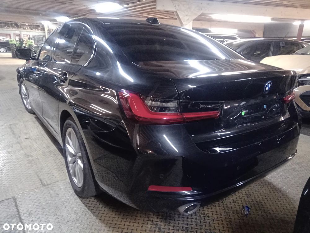 BMW Seria 3 320e Luxury Line sport - 1