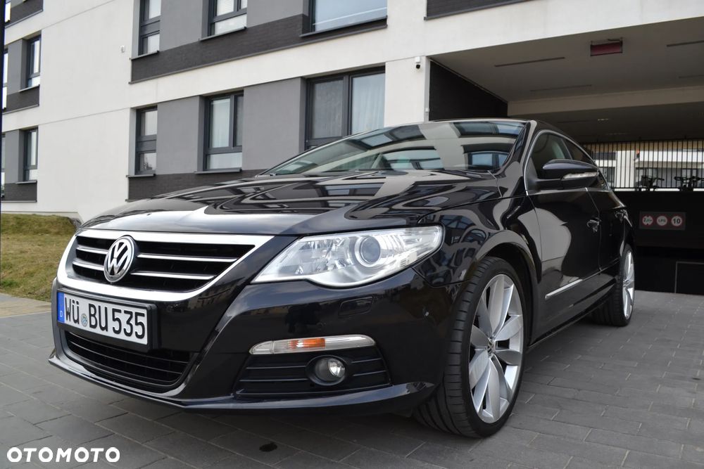 Volkswagen Passat CC - 1