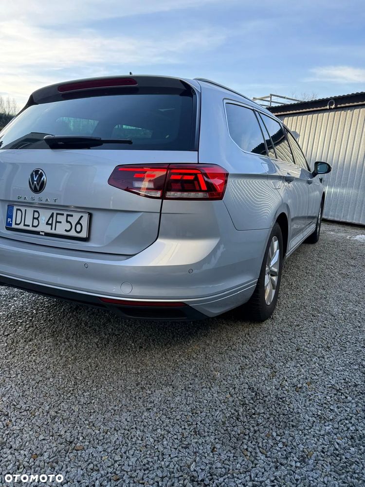 Volkswagen Passat 2.0 TDI SCR DSG - 6