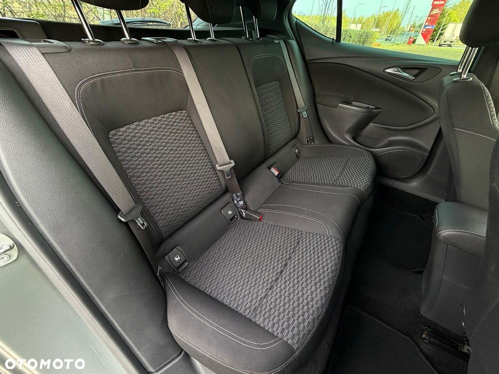Opel Astra 1.4 Turbo Ultimate - 27
