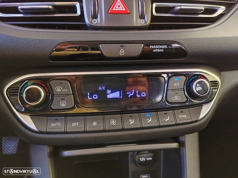 Hyundai i30 1.0 T-GDI Style Plus - 23