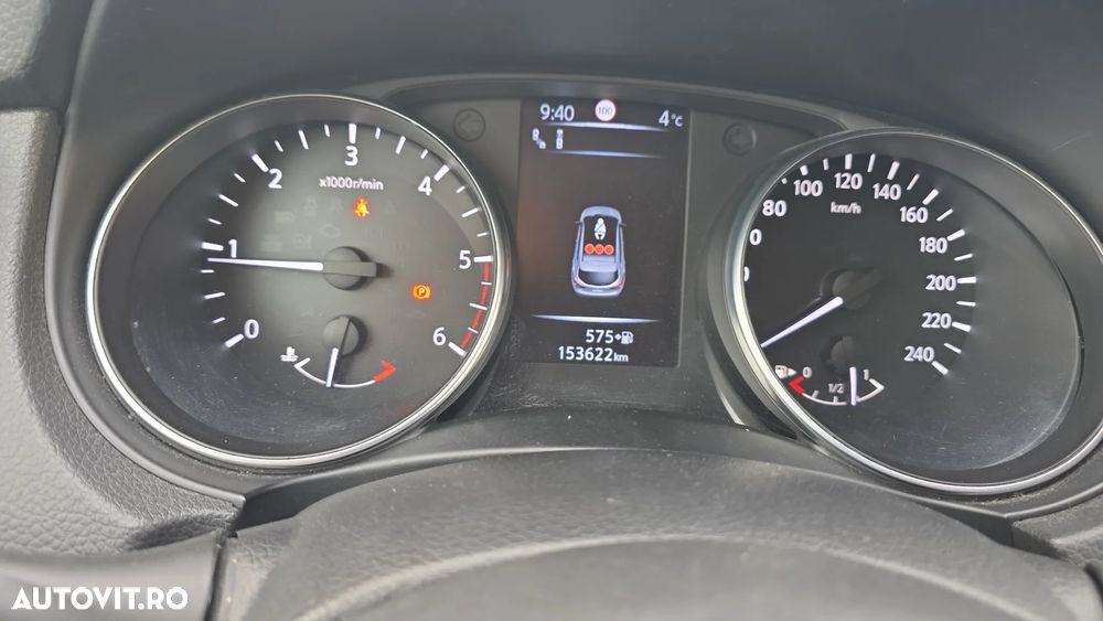 Nissan Qashqai 1.5 DCI TEKNA+ - 8