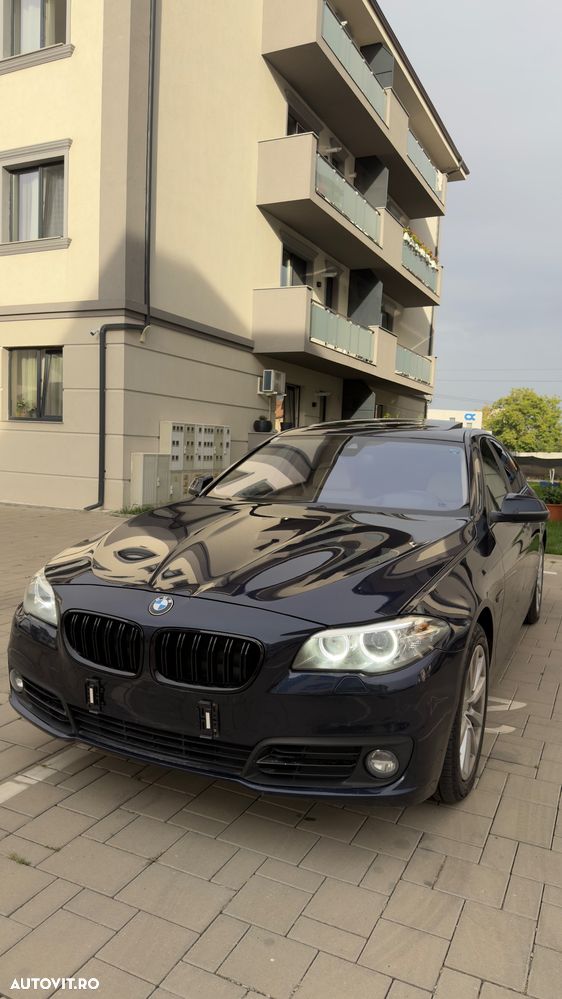 BMW Seria 5 525d xDrive AT - 7
