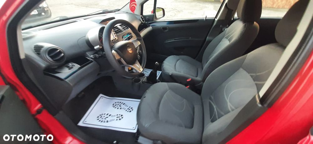 Chevrolet Spark - 28