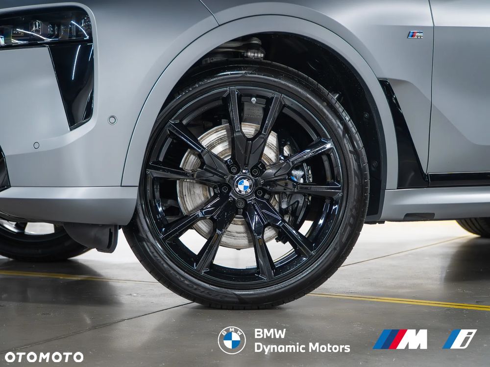 BMW X7 xDrive40i - 11