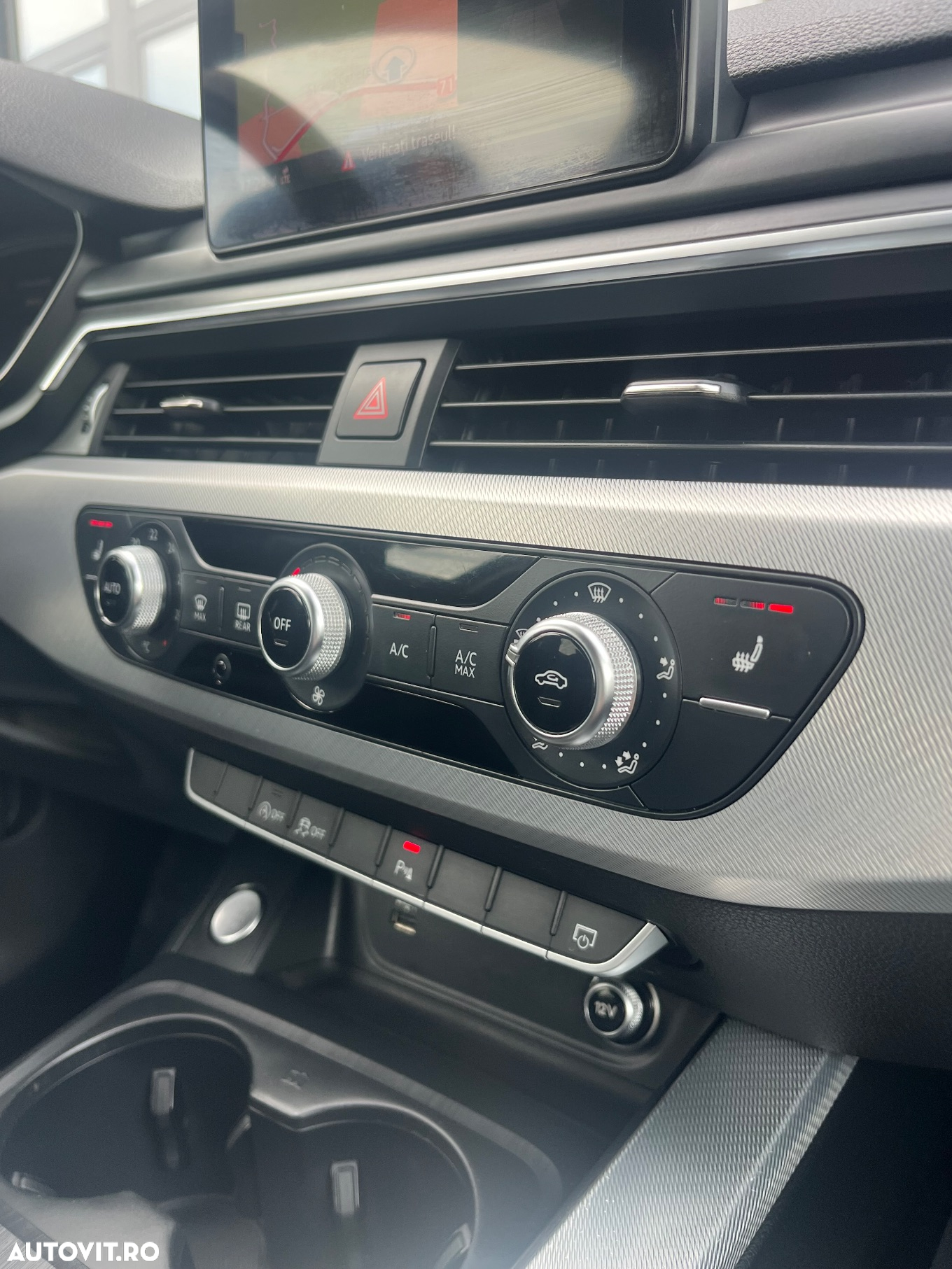 Audi A4 Avant 2.0 TDI Design - 20