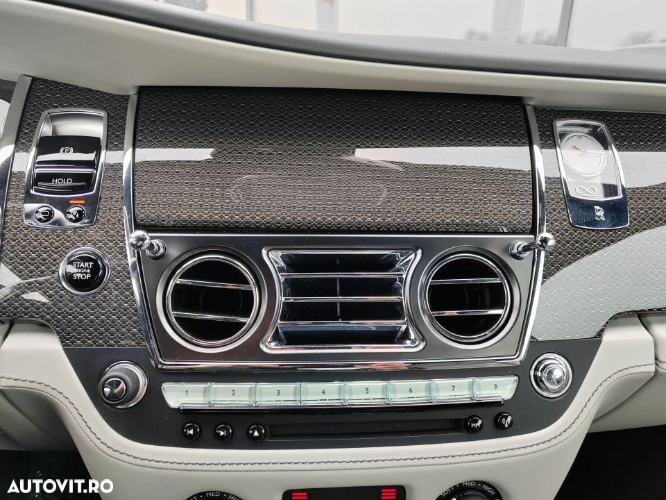 Rolls-Royce Wraith Black Badge - 21