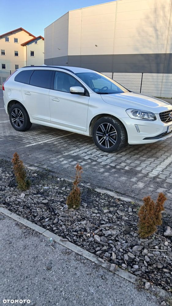 Volvo XC 60 D3 Drive-E Kinetic - 3