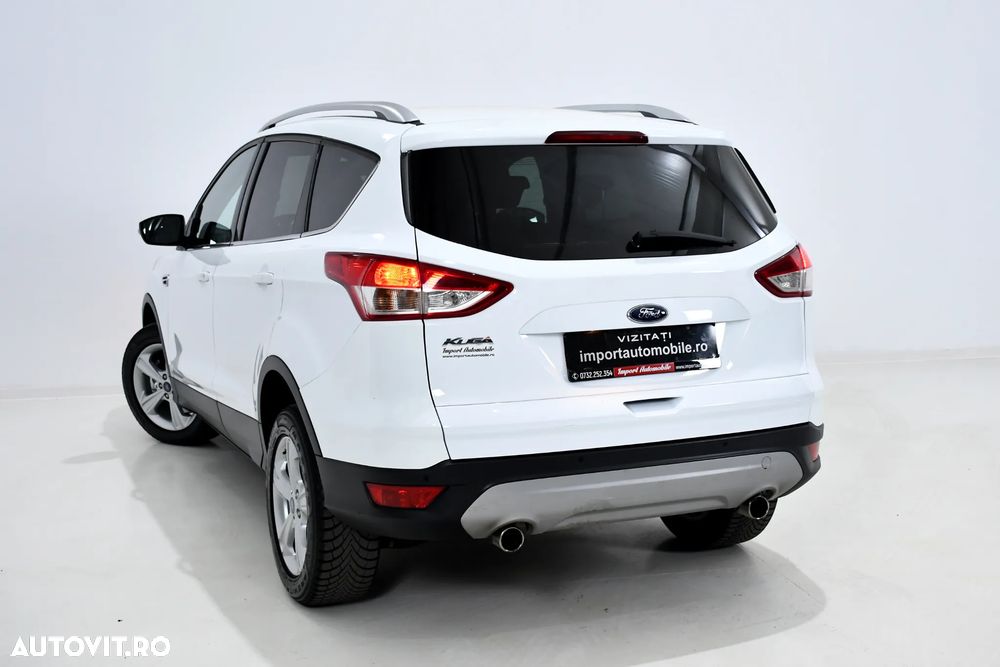 Ford Kuga 2.0 TDCi 4x4 Aut. Trend - 11