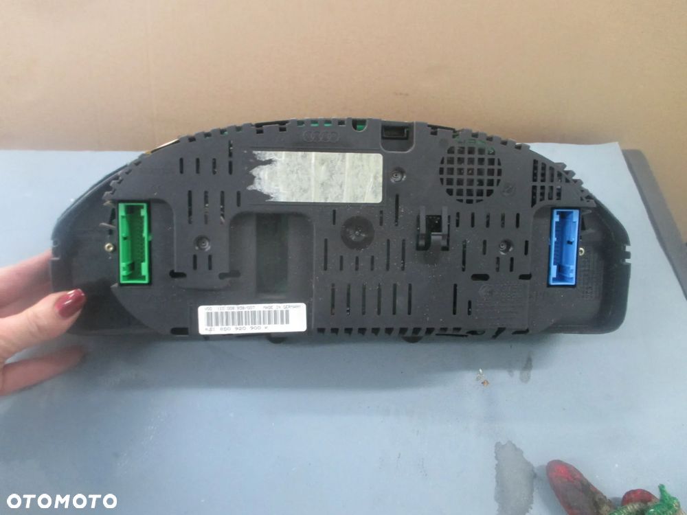 licznik Audi A4 B5 lift 8D0920900K - 3