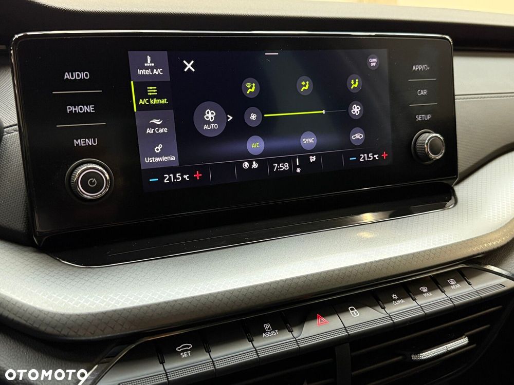 Skoda Octavia 1.5 TSI ACT Ambition - 37