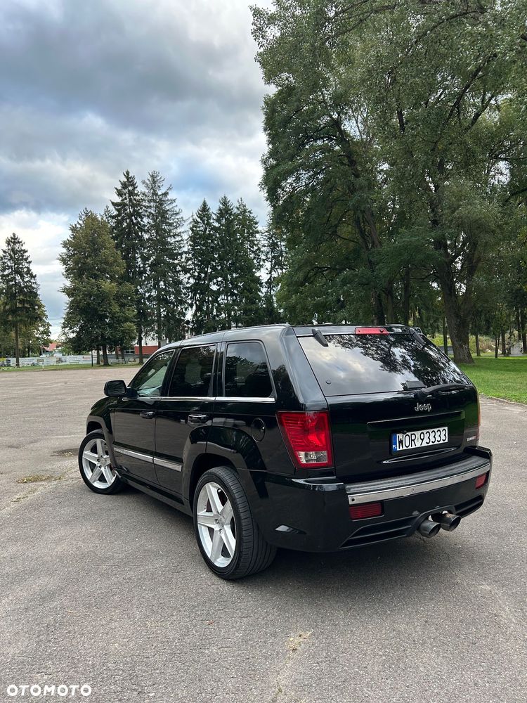 Jeep Grand Cherokee Gr 6.1 V8 SRT8 - 18