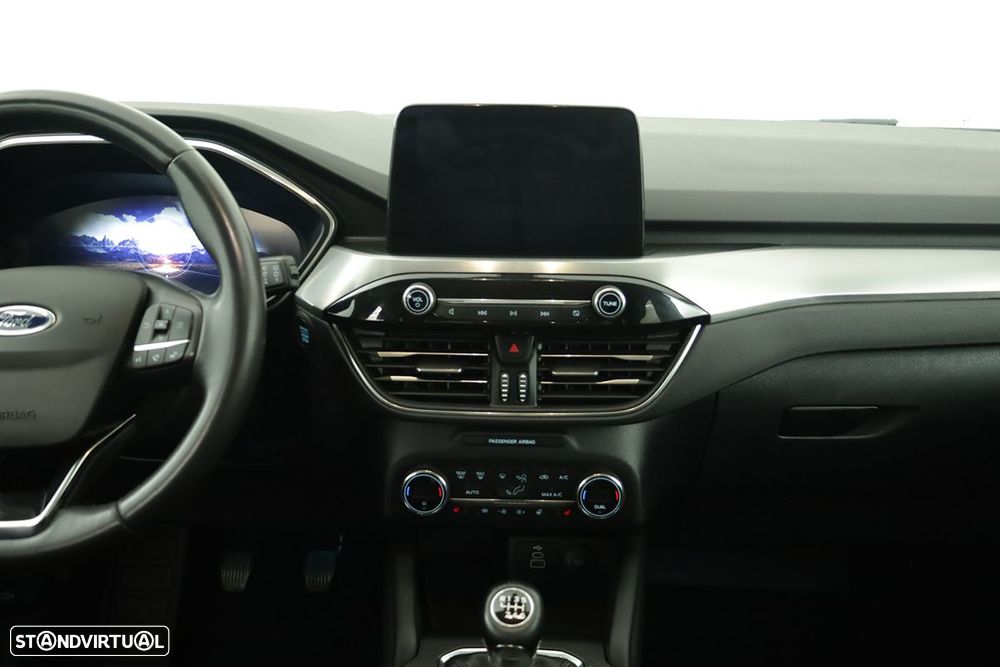 Ford Kuga 1.5 EcoBoost Titanium - 9