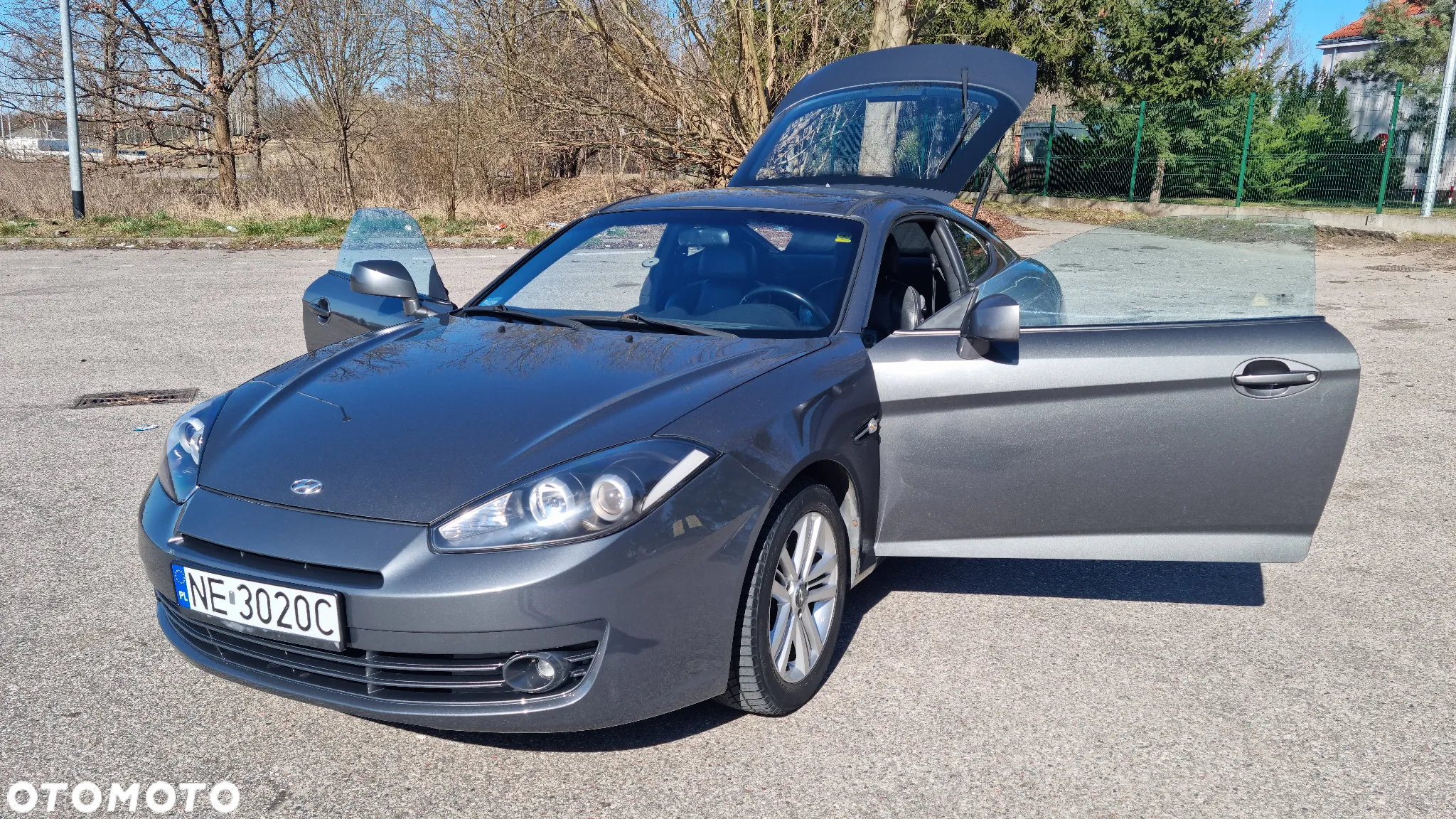 Hyundai Coupe - 12