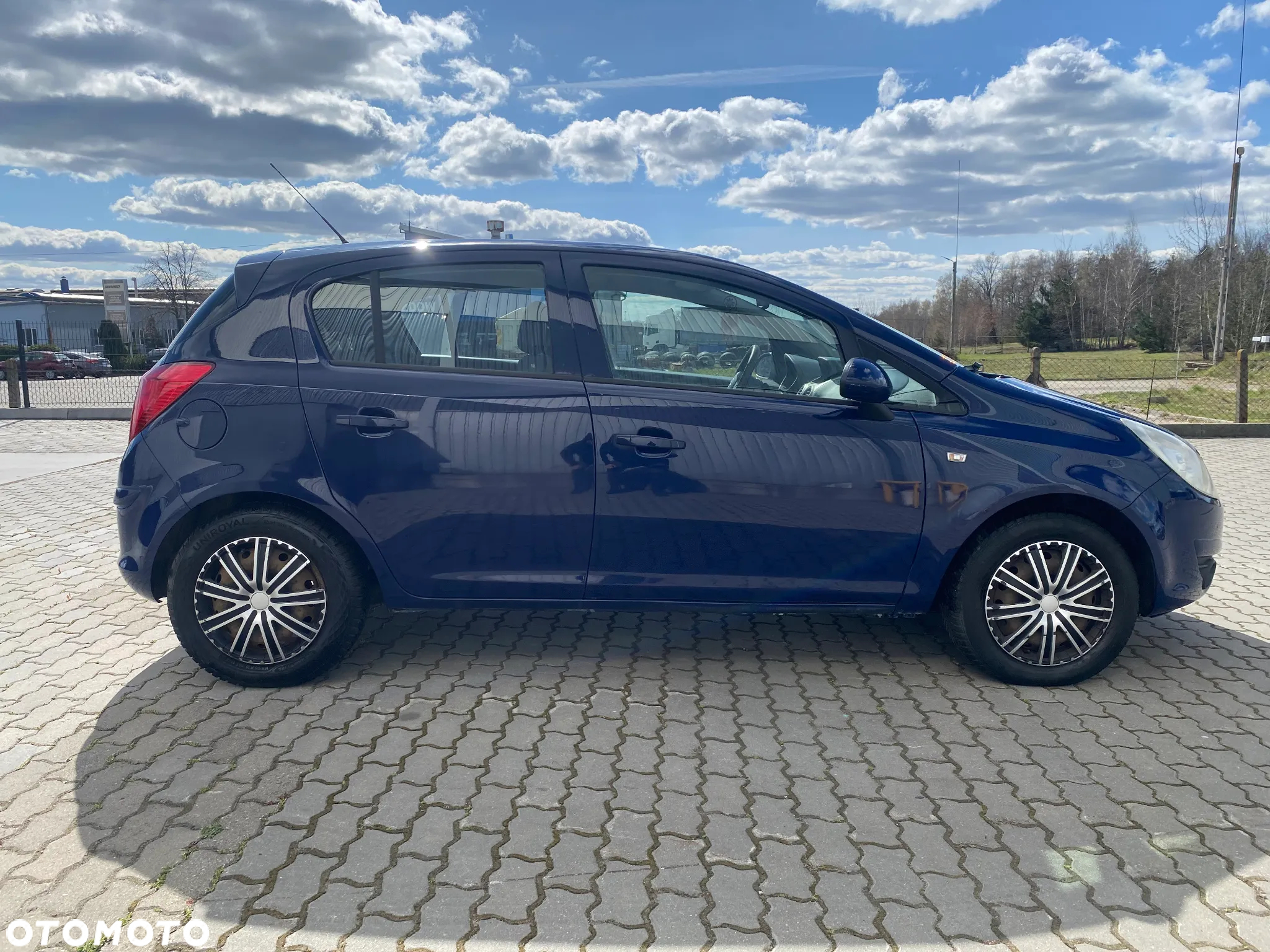 Opel Corsa 1.2 16V Enjoy EasyTronic - 5