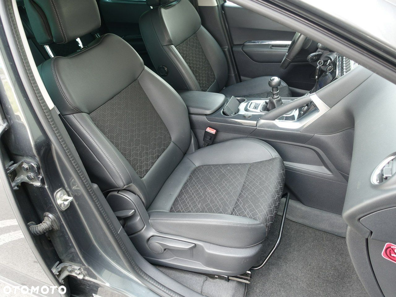 Peugeot 3008 - 19