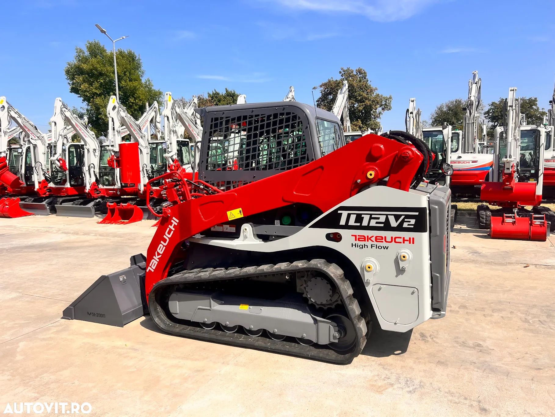 Takeuchi TL 12V2 4 ani garantie - 1