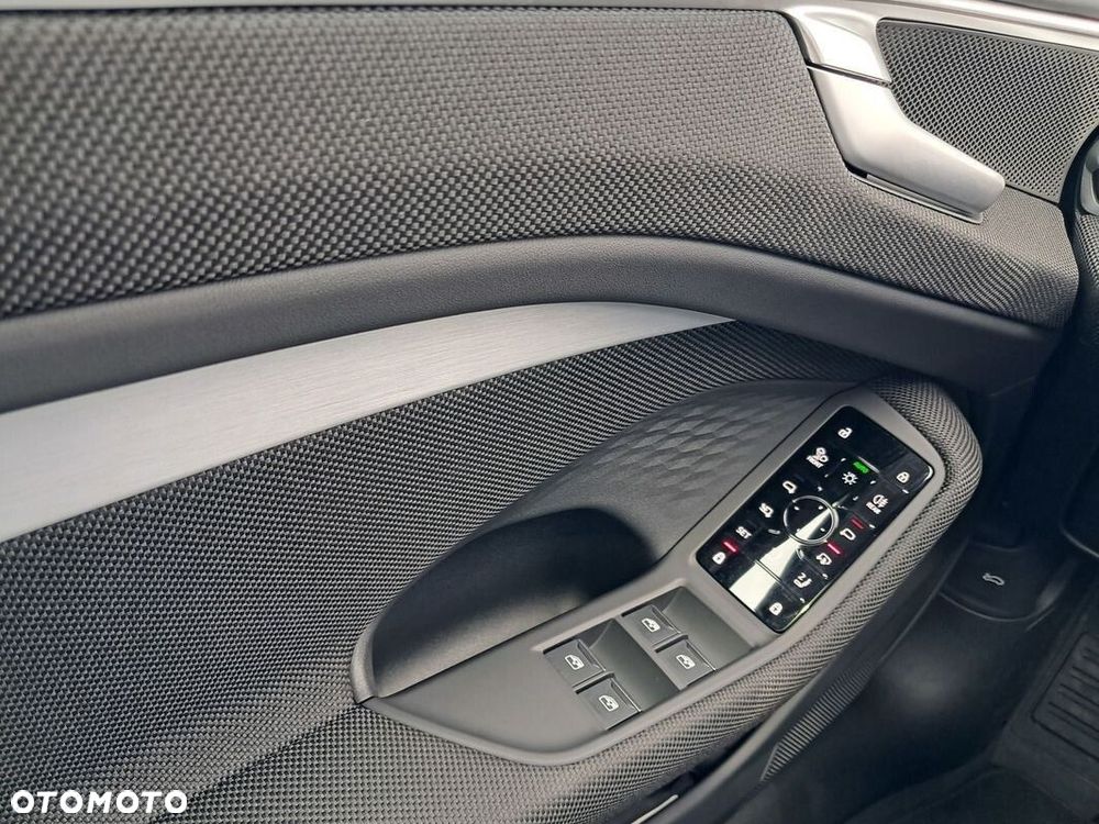 Audi A6 Avant - 27