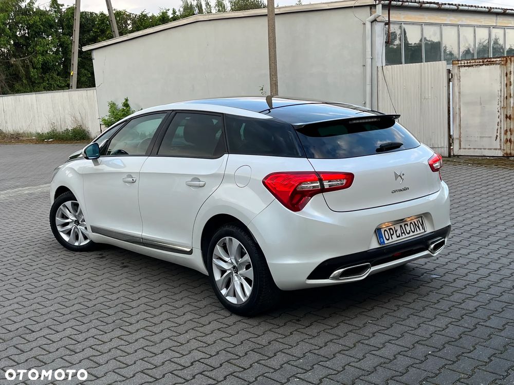 Citroën DS5 HDi 165 SportChic - 17