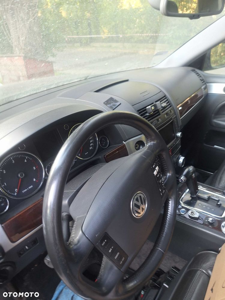 Volkswagen Touareg - 3