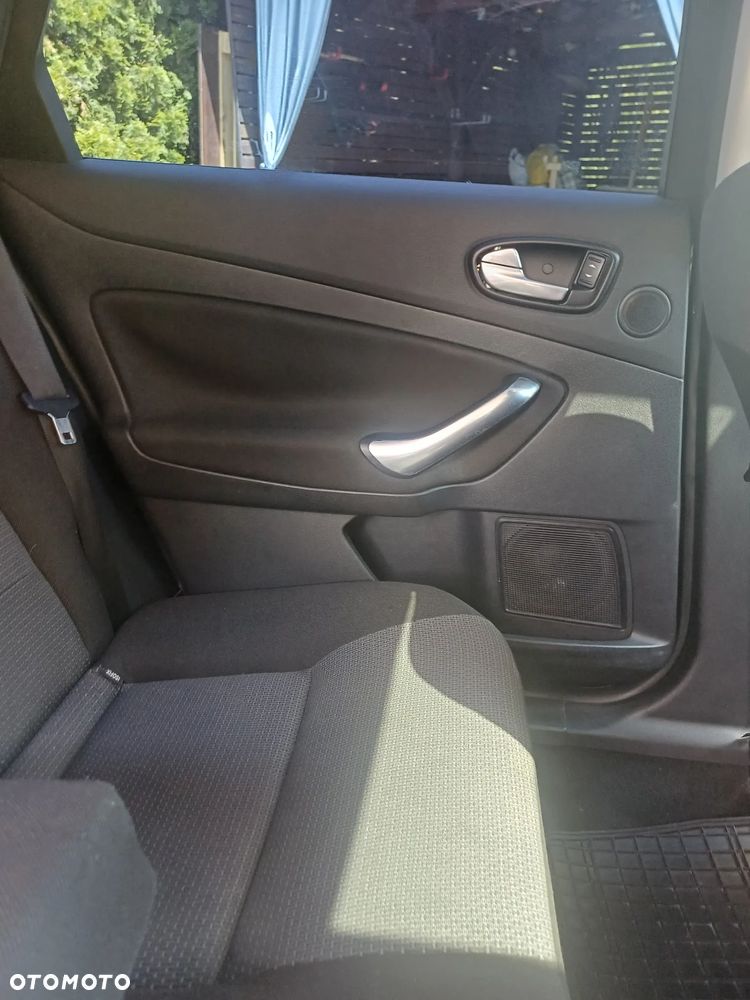 Ford Mondeo - 11