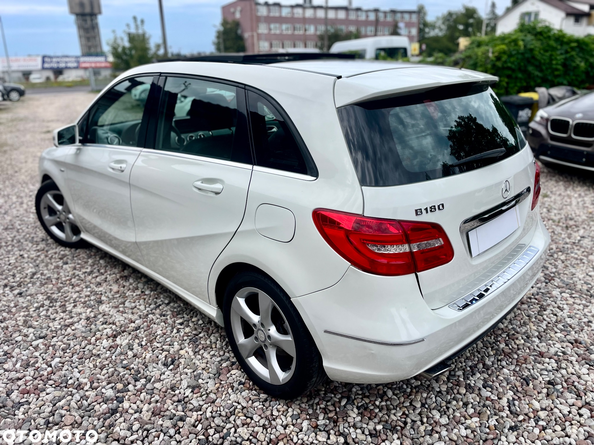 Mercedes-Benz Klasa B 180 CDI BlueEFFICIENCY EDITION 1 - 4