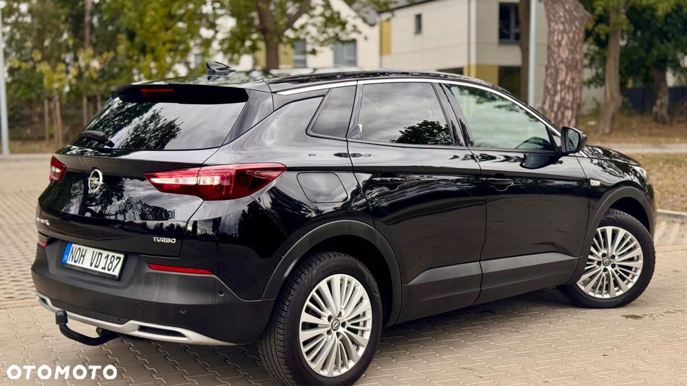 Opel Grandland X 1.2 Start/Stop Automatik Business INNOVATION - 23