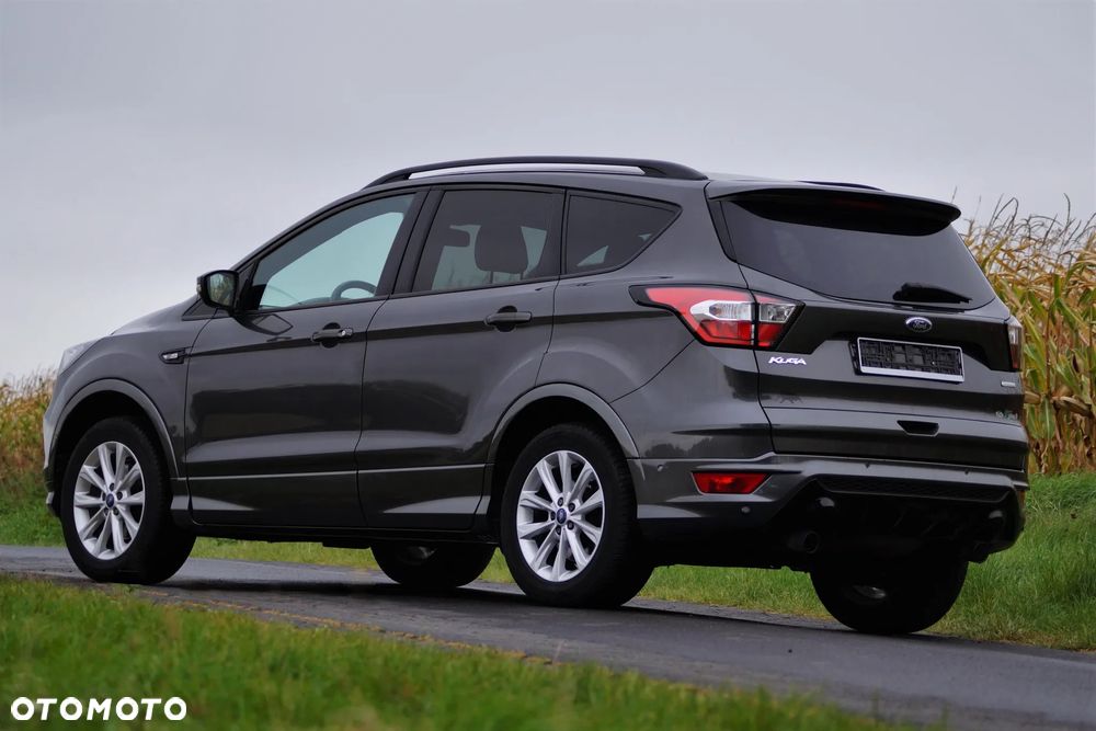 Ford Kuga - 13