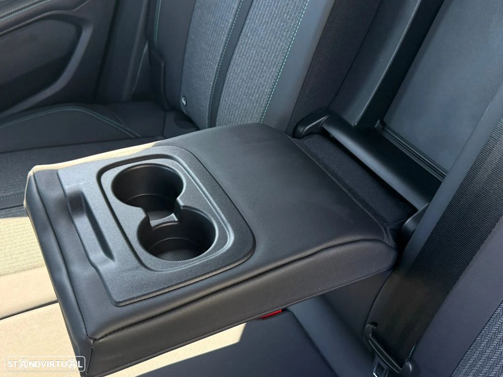 Peugeot 3008 1.5 BlueHDi Allure EAT8 - 31