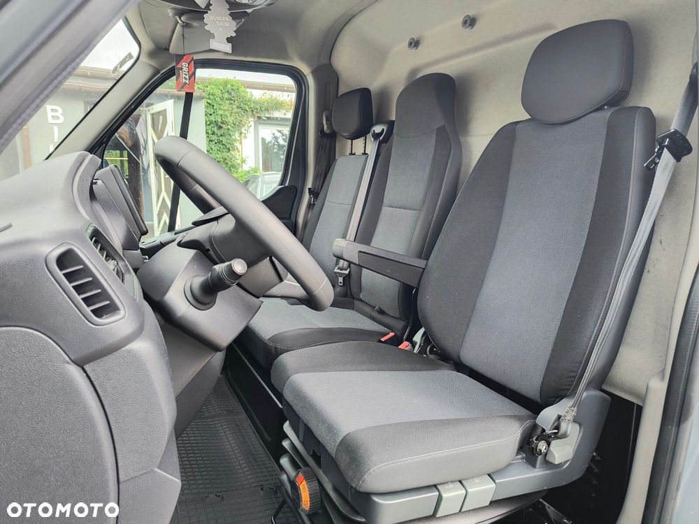 Renault Master - 17