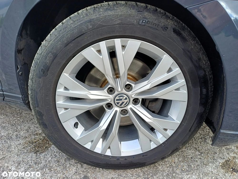 Volkswagen Passat Variant 2.0 TDI SCR DSG Comfortline - 15