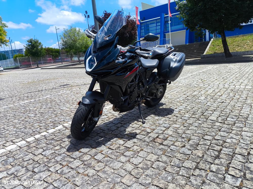 MV Agusta Turismo Veloce R - 2