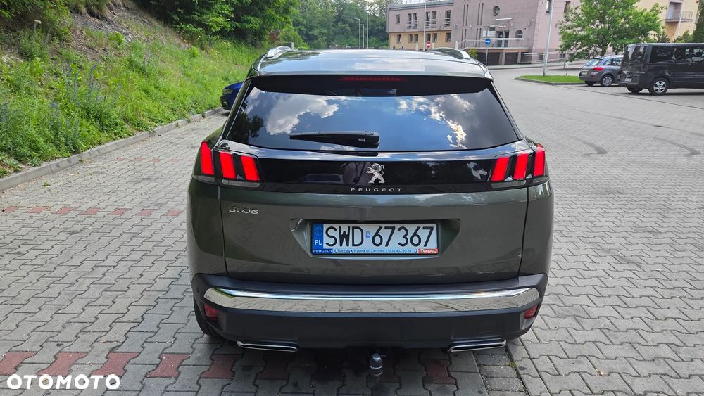 Peugeot 3008 1.2 PureTech GPF Allure S&S EAT8 - 6