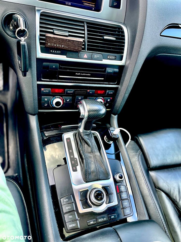 Audi Q7 3.0 TDI DPF Quattro Tiptronic - 9