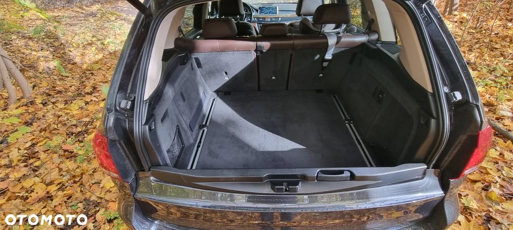 BMW X5 xDrive35i Sport-Aut - 26