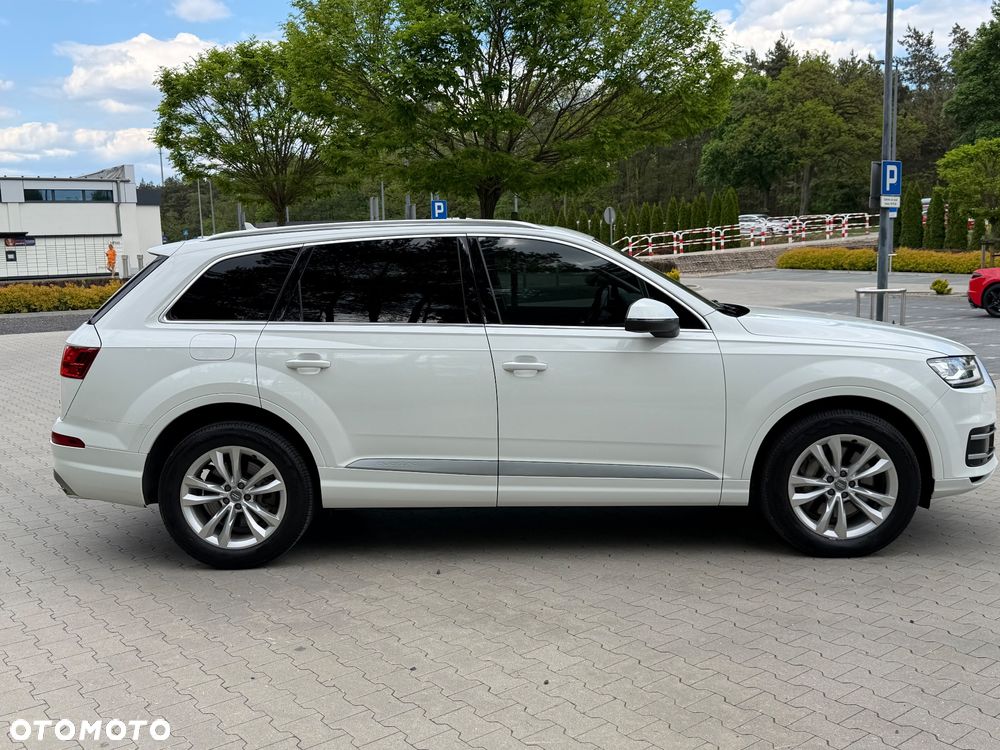 Audi Q7 3.0 TFSI Quattro Tiptronic - 6