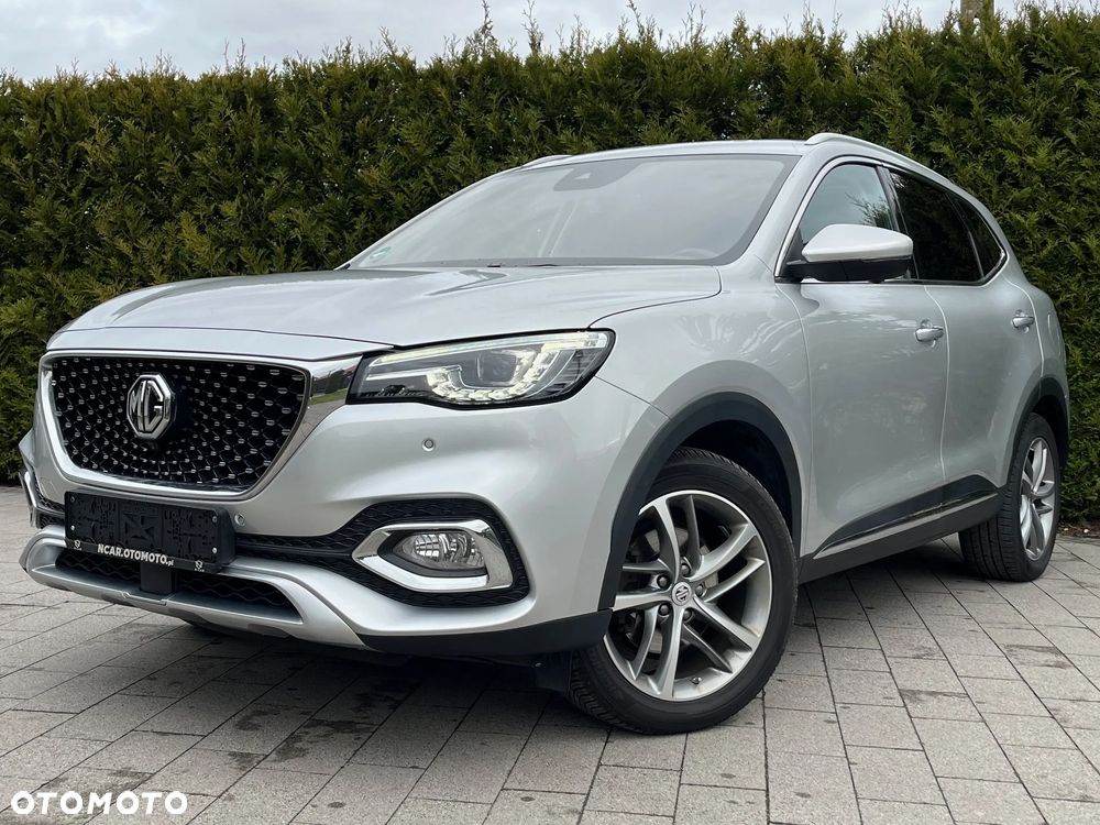 MG EHS Luxury - 1