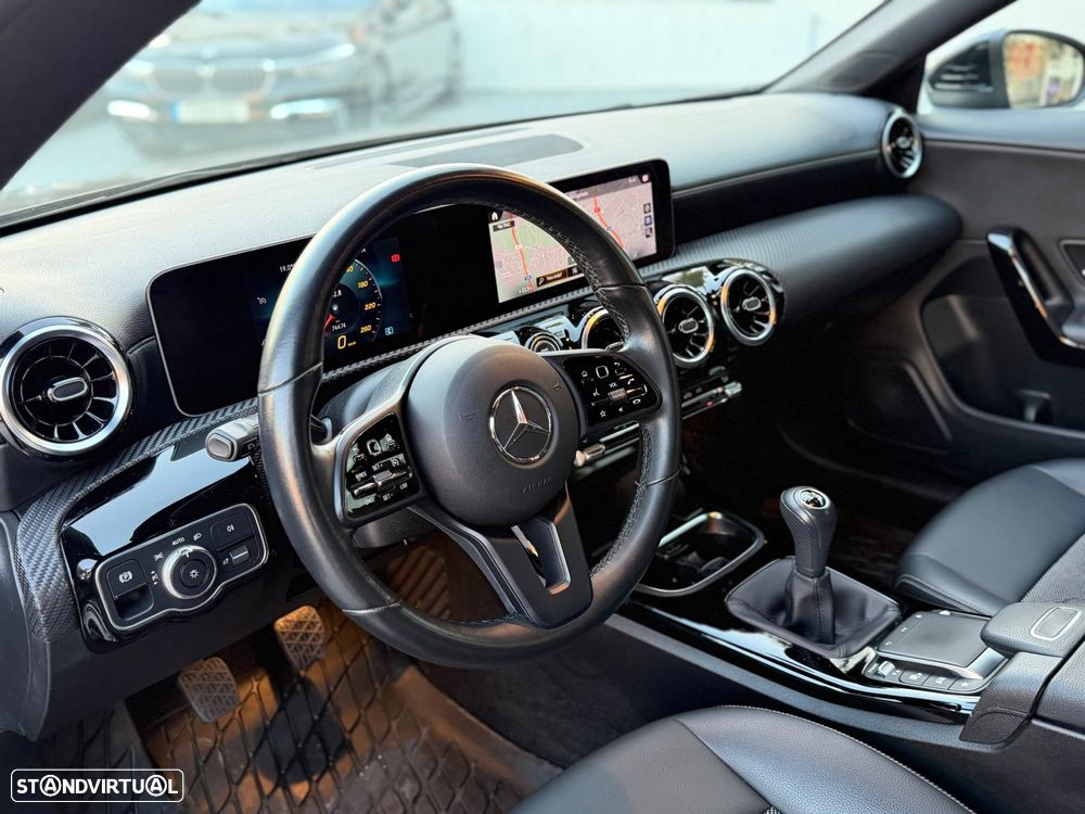 Mercedes-Benz CLA 180 d Shooting Brake Business Solutions - 3