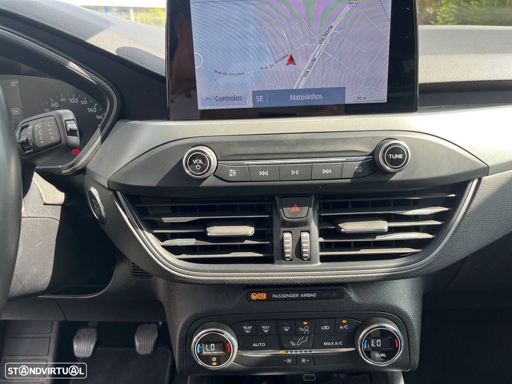 Ford Focus SW 1.5 TDCi EcoBlue Connected - 34